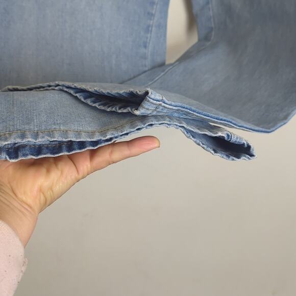 Vintage Calvin Klein Cropped Straight Wide Leg Jeans Light Wash Women's 8 - Picture 4 of 12